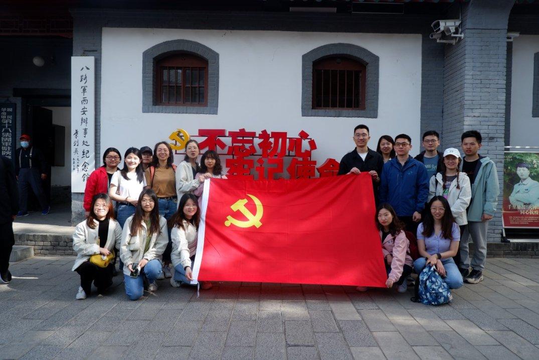 啥叫“灯头让灯尾”?这起事故暗藏“学问”